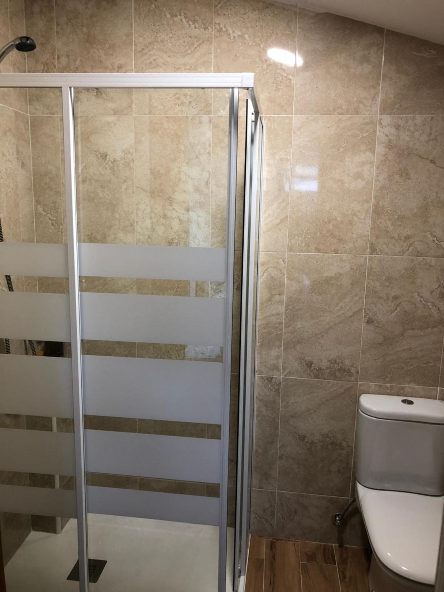 Appartement Con Cocina Y Bano